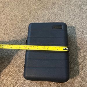 Away Travel Case Approx 4-6”